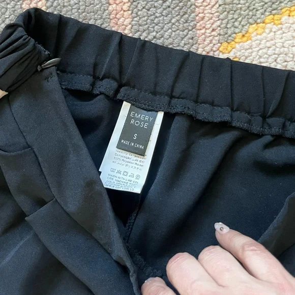 Emery Rose - Cream & Black Top And Pant Set - Small - Picture 5 of 8